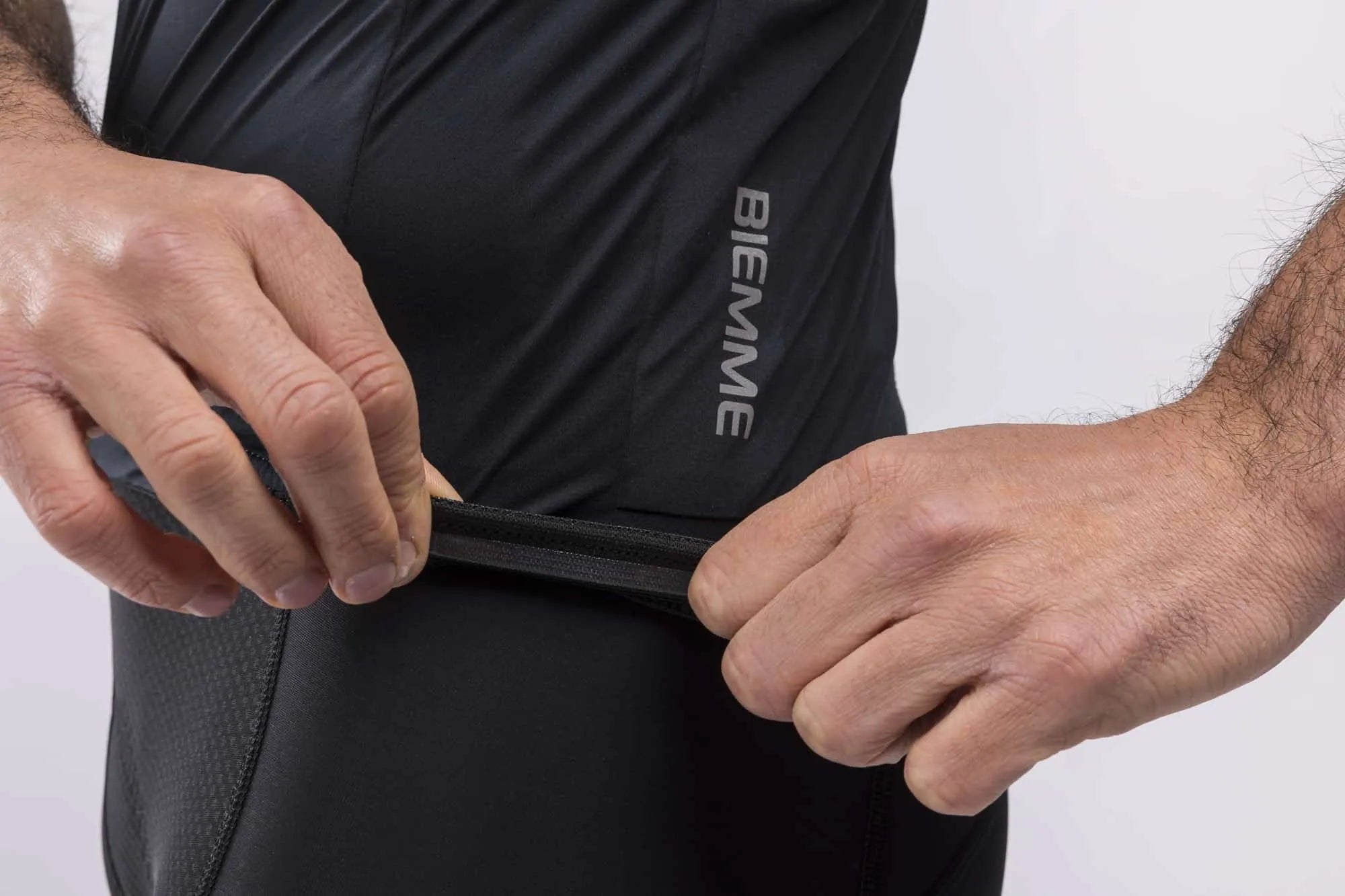 JAMPA® 2024 LIGHTWEIGHT RAIN VEST