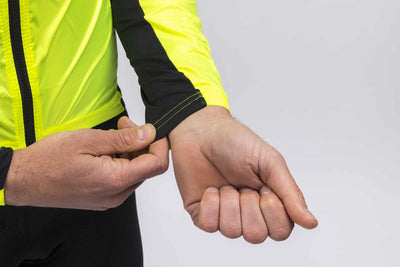 TWENTY WATER-REPELLENT CAPE