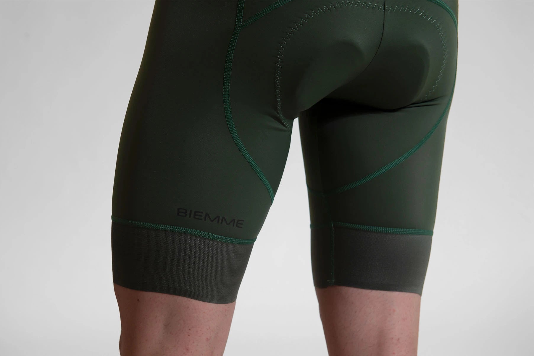 #colore_verde-militare